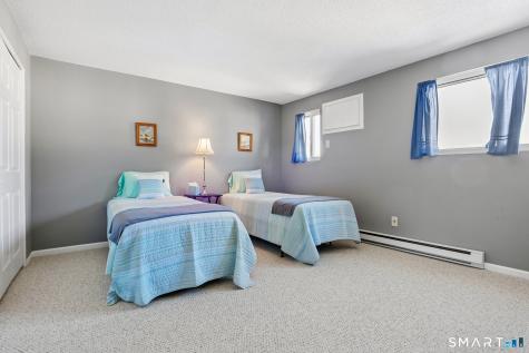 576 Shennecossett Road Groton CT 06340