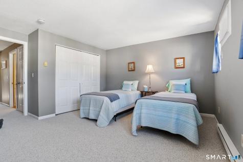576 Shennecossett Road Groton CT 06340