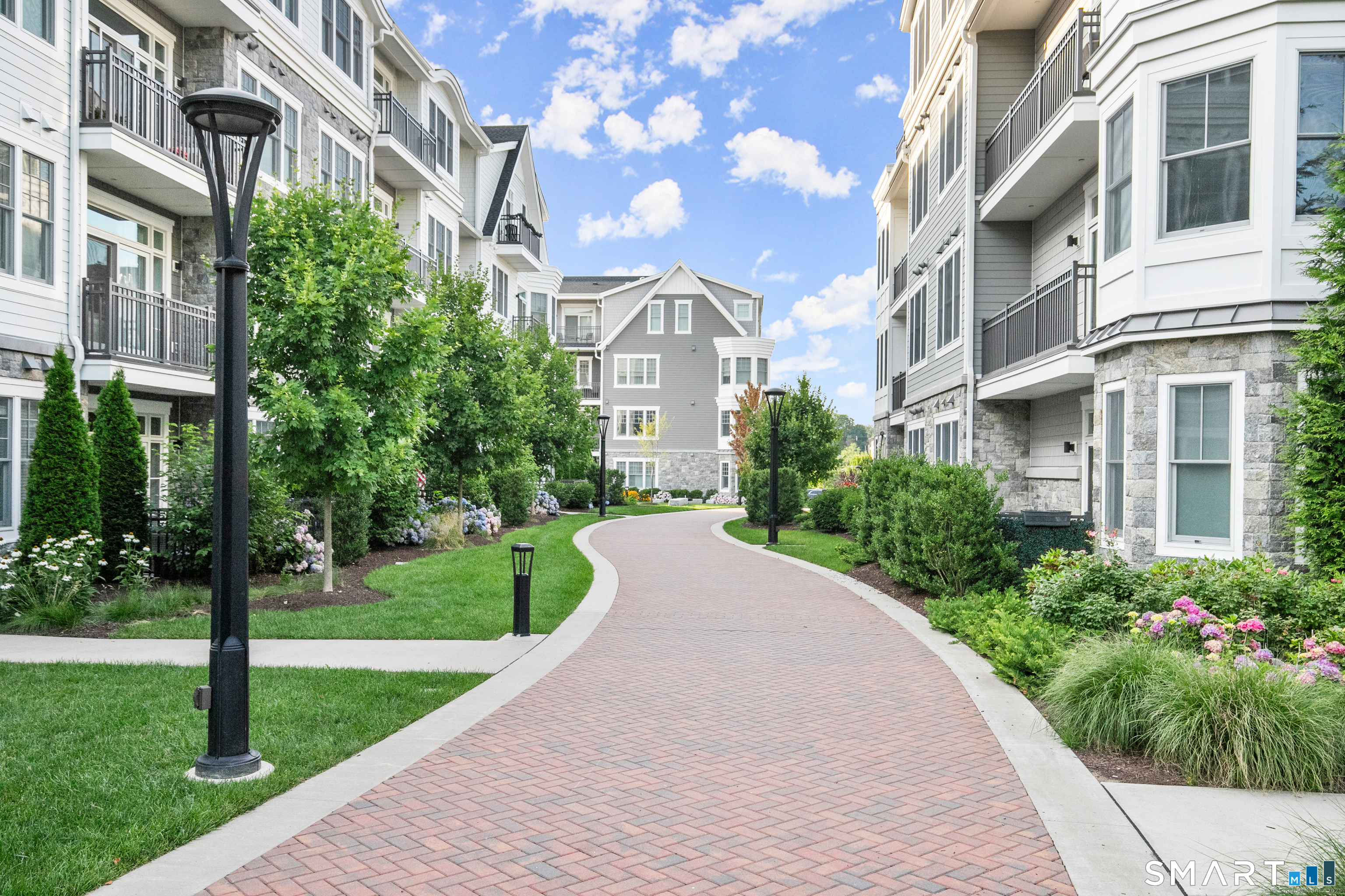 160 Park Street New Canaan CT 06840