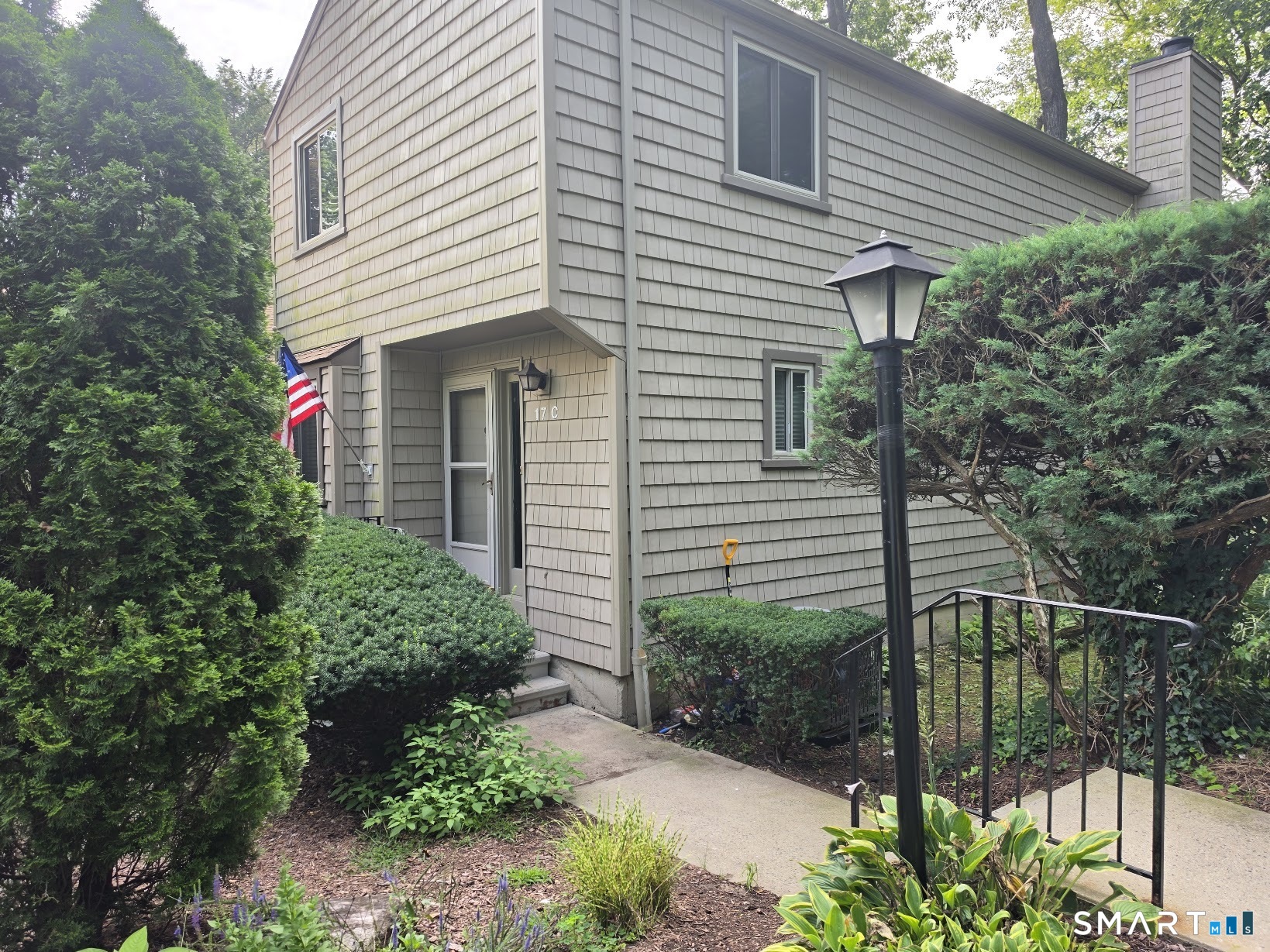 17 Pine Needle Drive Stratford CT 06614