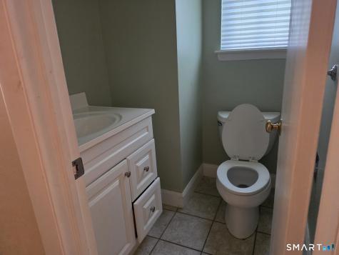 17 Pine Needle Drive Stratford CT 06614