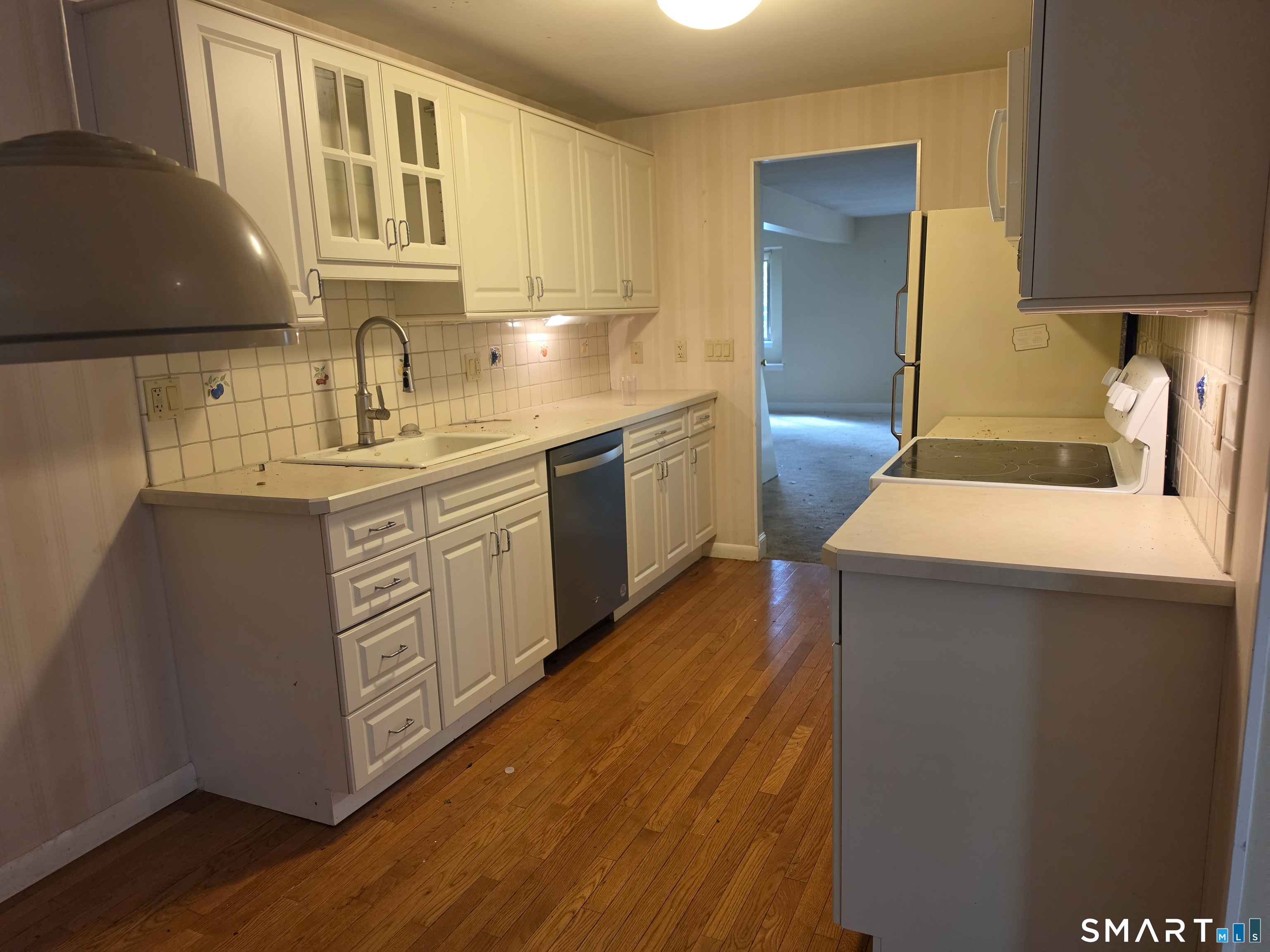 17 Pine Needle Drive Stratford CT 06614