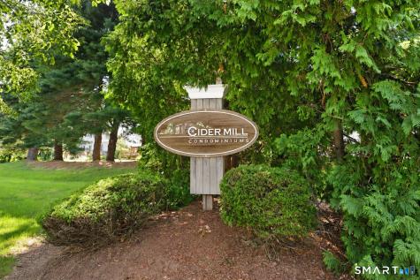 1 Maple Street Ellington CT 06029