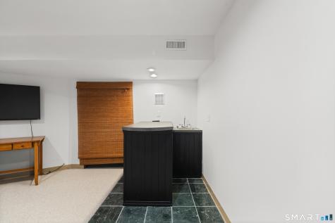 122 Oak Ridge Drive Windsor Locks CT 06096