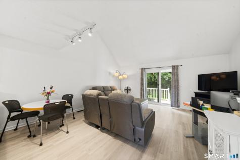 122 Oak Ridge Drive Windsor Locks CT 06096