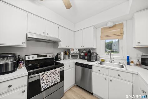 122 Oak Ridge Drive Windsor Locks CT 06096