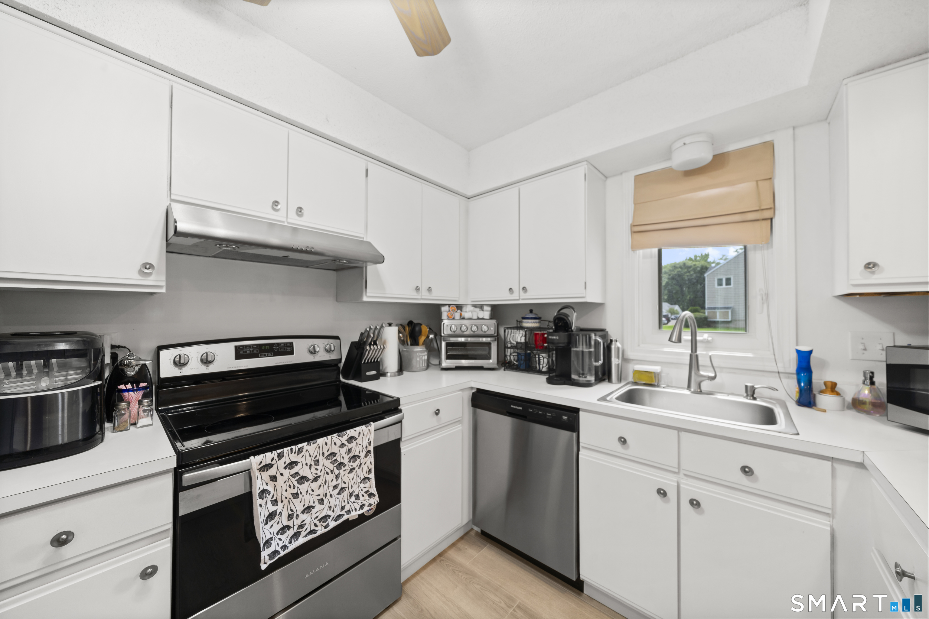 122 Oak Ridge Drive Windsor Locks CT 06096