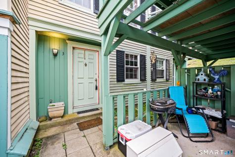 3 Rising Trail Court Middletown CT 06457