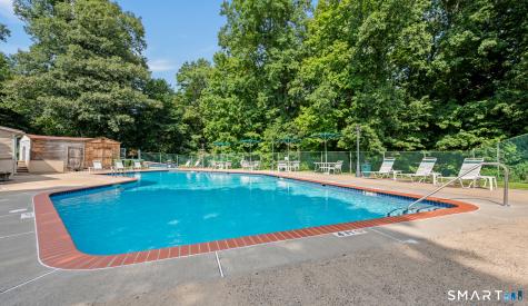 3 Rising Trail Court Middletown CT 06457