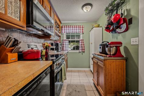 3 Rising Trail Court Middletown CT 06457