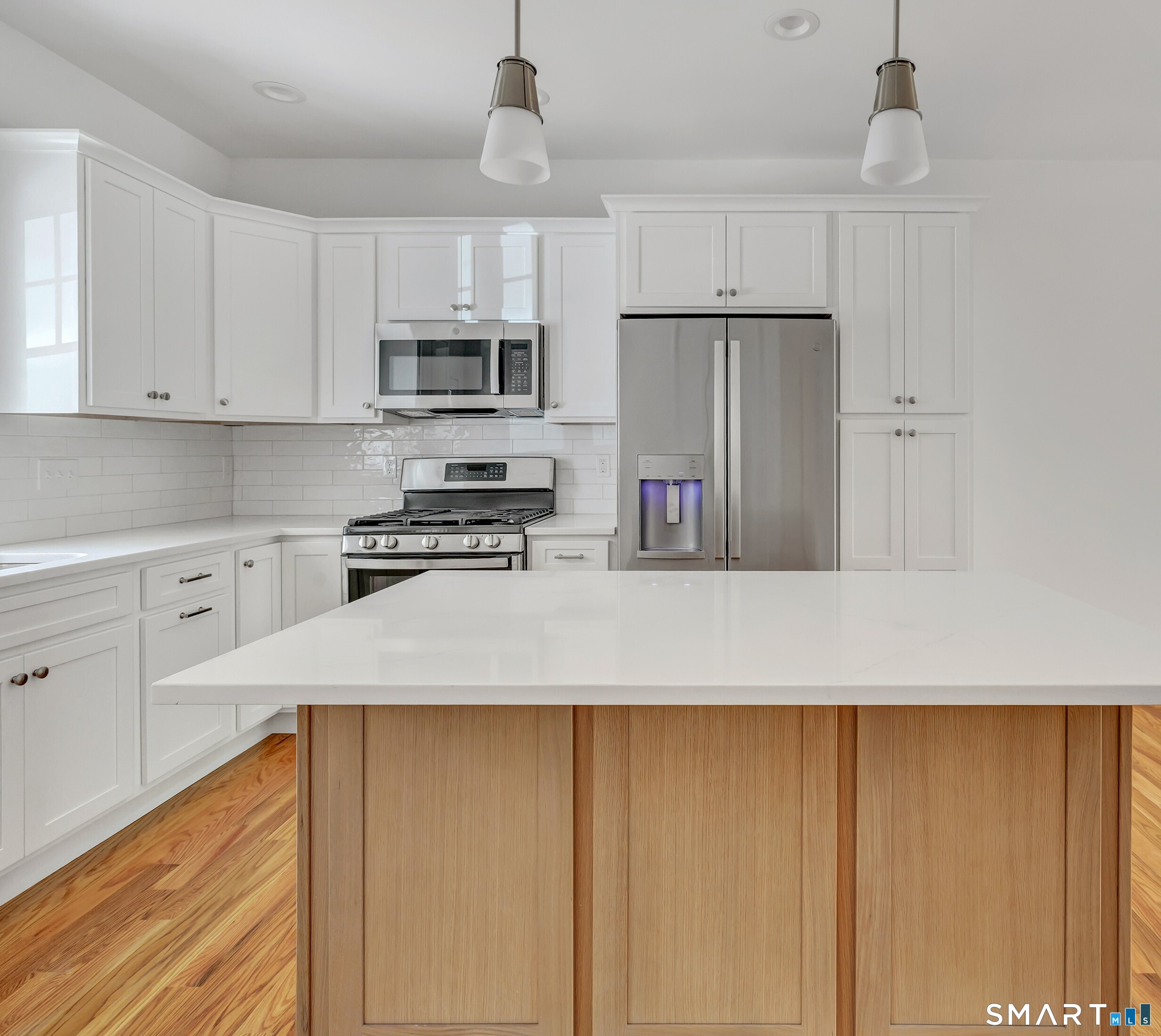 17 Windward Way Shelton CT 06484