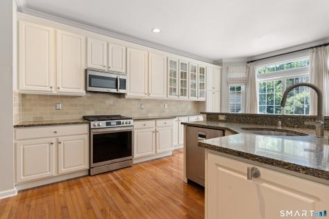 14 Cambridge Drive Danbury CT 06811