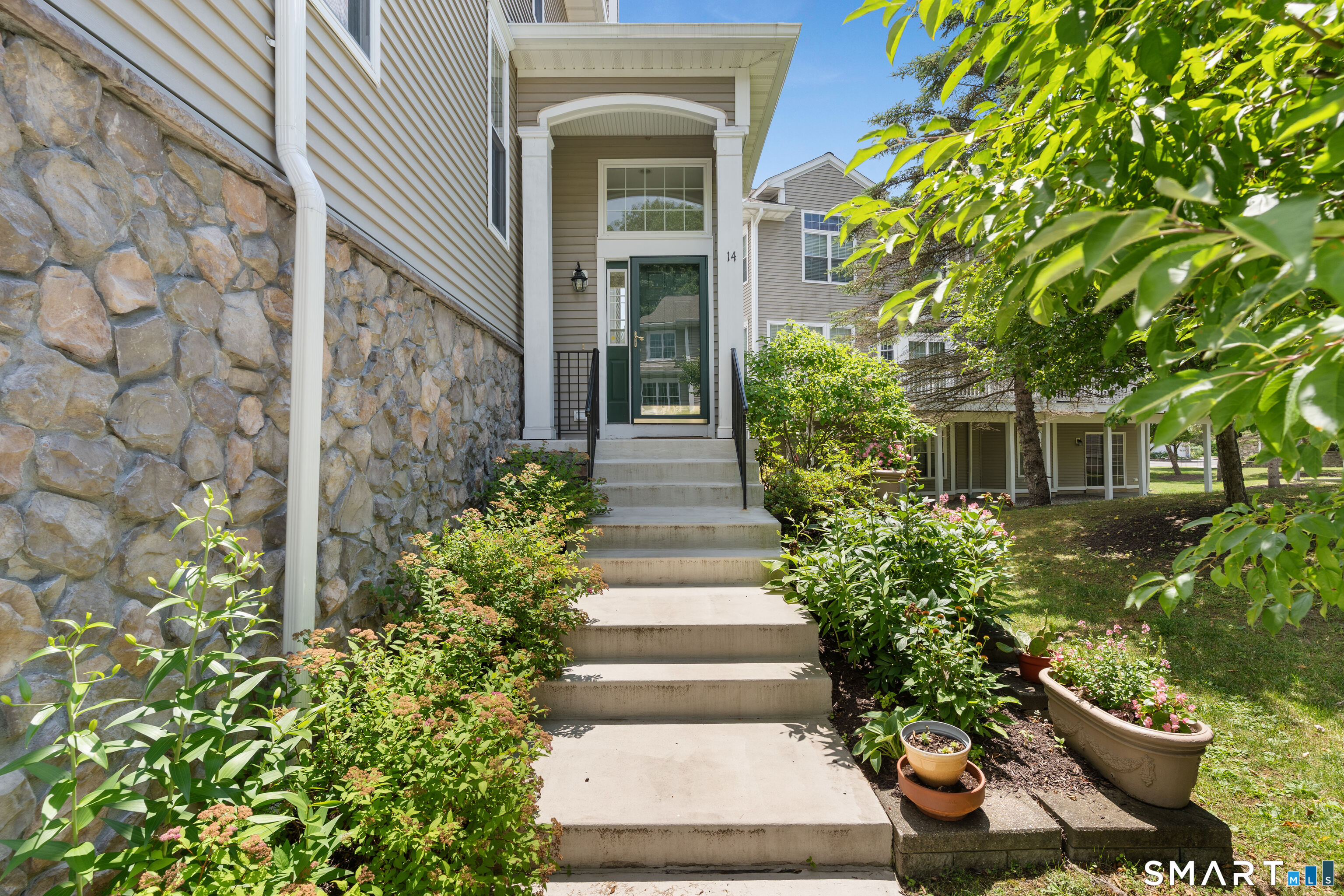 14 Cambridge Drive Danbury CT 06811