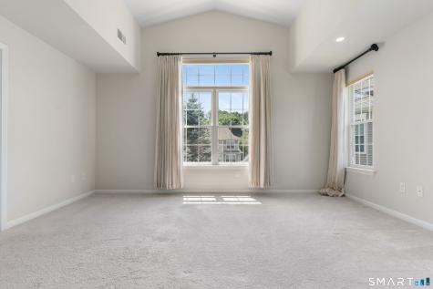 14 Cambridge Drive Danbury CT 06811