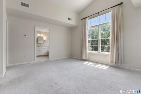 14 Cambridge Drive Danbury CT 06811
