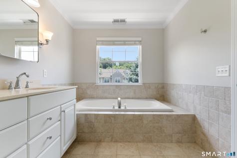 14 Cambridge Drive Danbury CT 06811
