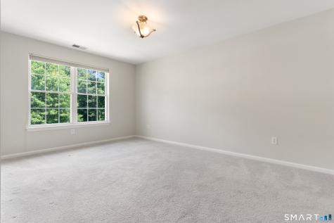 14 Cambridge Drive Danbury CT 06811