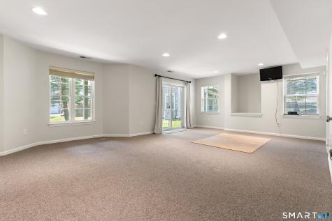 14 Cambridge Drive Danbury CT 06811