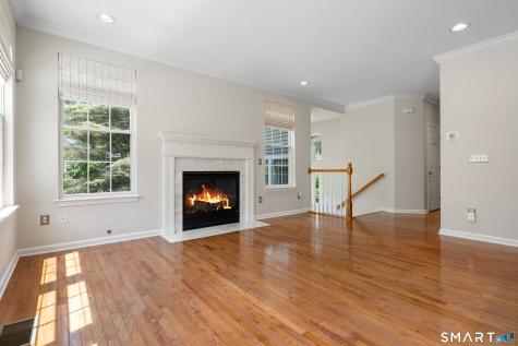 14 Cambridge Drive Danbury CT 06811