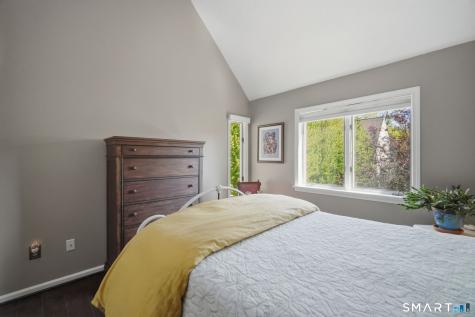22 Timberwood Road West Hartford CT 06117