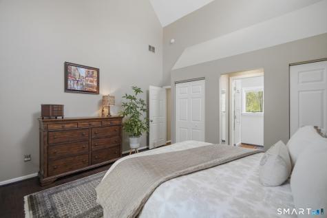 22 Timberwood Road West Hartford CT 06117