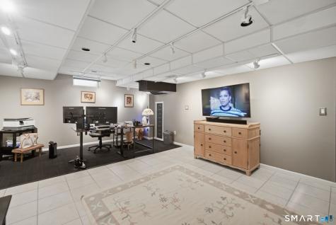 22 Timberwood Road West Hartford CT 06117