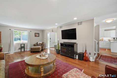 22 Timberwood Road West Hartford CT 06117