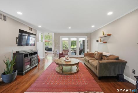 22 Timberwood Road West Hartford CT 06117