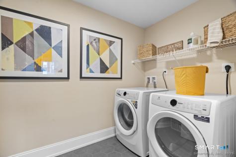 30 Soderman Way Cheshire CT 06410