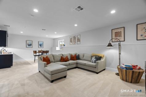 30 Soderman Way Cheshire CT 06410
