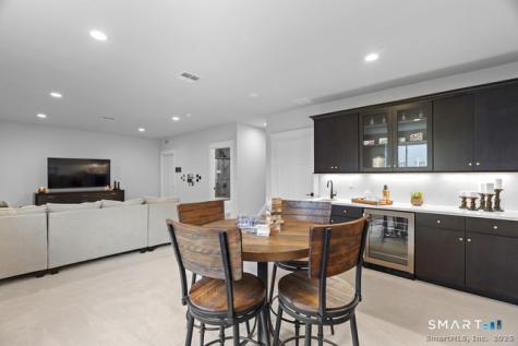 30 Soderman Way Cheshire CT 06410