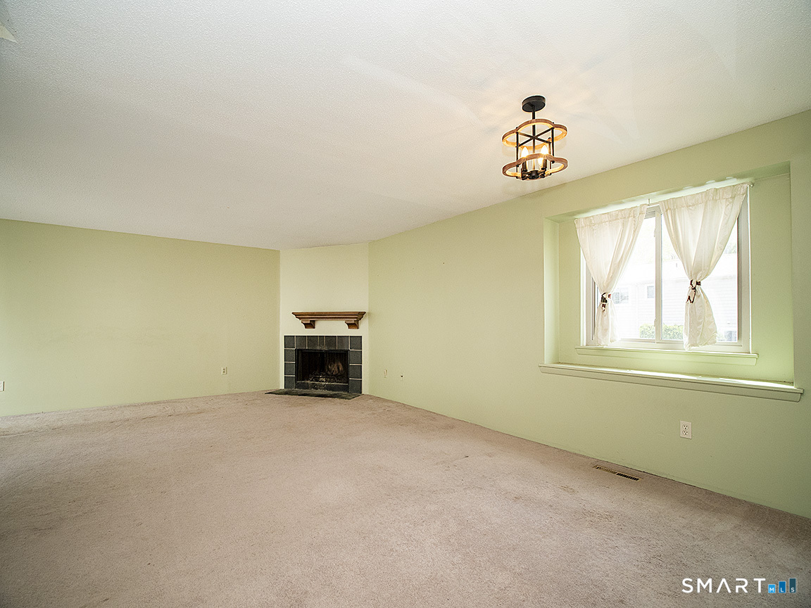 81 River Bend Road Stratford CT 06614