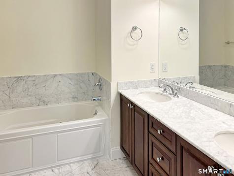 16 Hayestown Road Danbury CT 06811