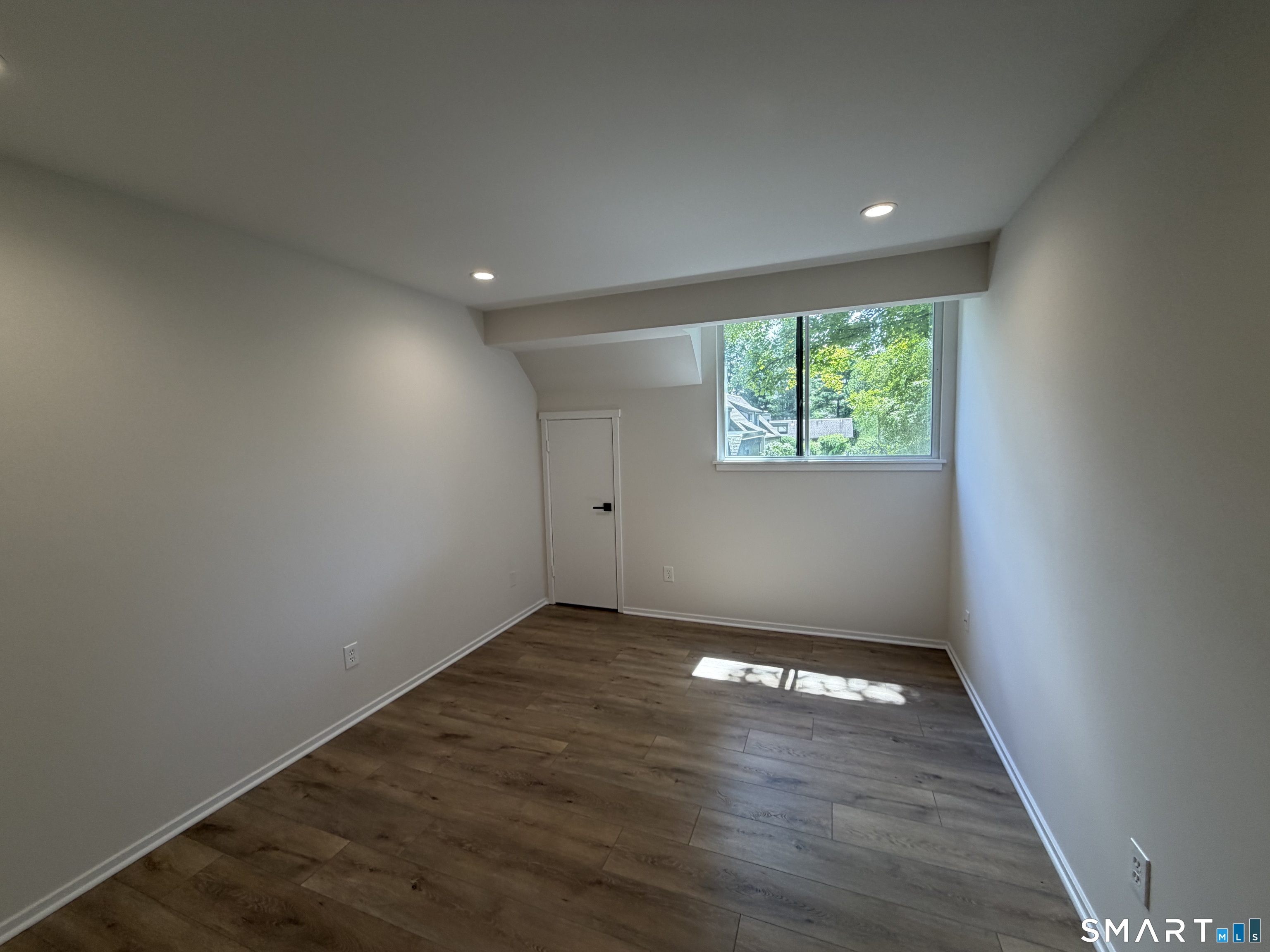 176 Heritage Village Southbury CT 06488