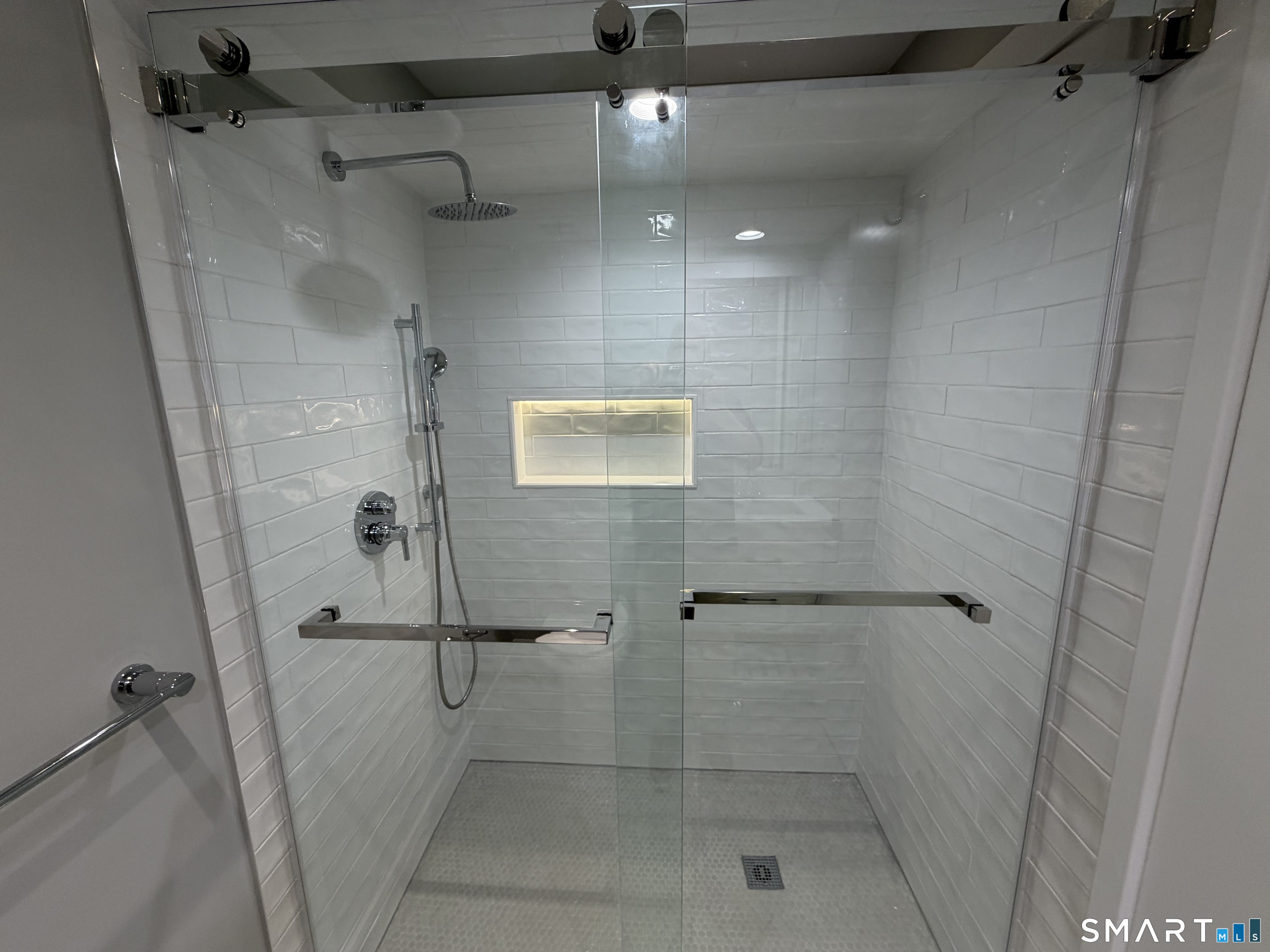 176 Heritage Village Southbury CT 06488