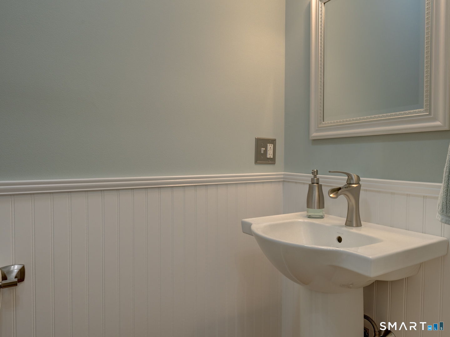 41 Marble Faun Lane Windsor CT 06095