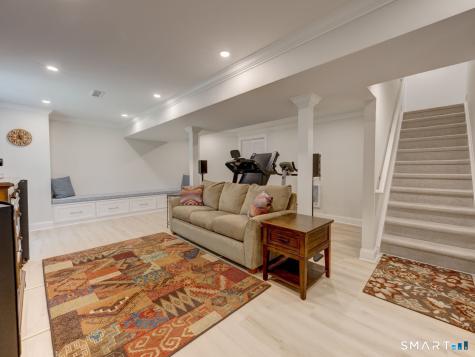 41 Marble Faun Lane Windsor CT 06095