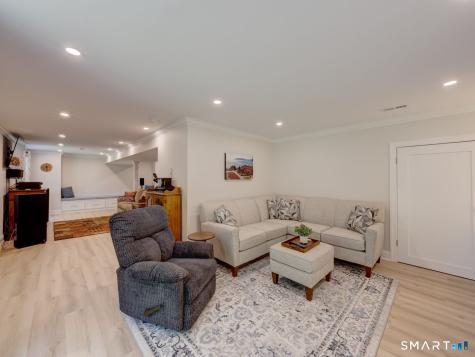 41 Marble Faun Lane Windsor CT 06095