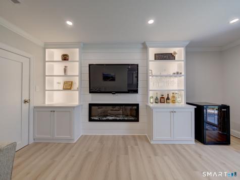 41 Marble Faun Lane Windsor CT 06095