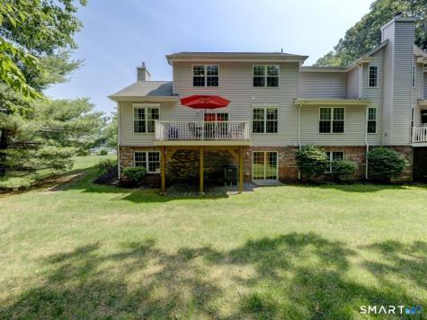 41 Marble Faun Lane Windsor CT 06095