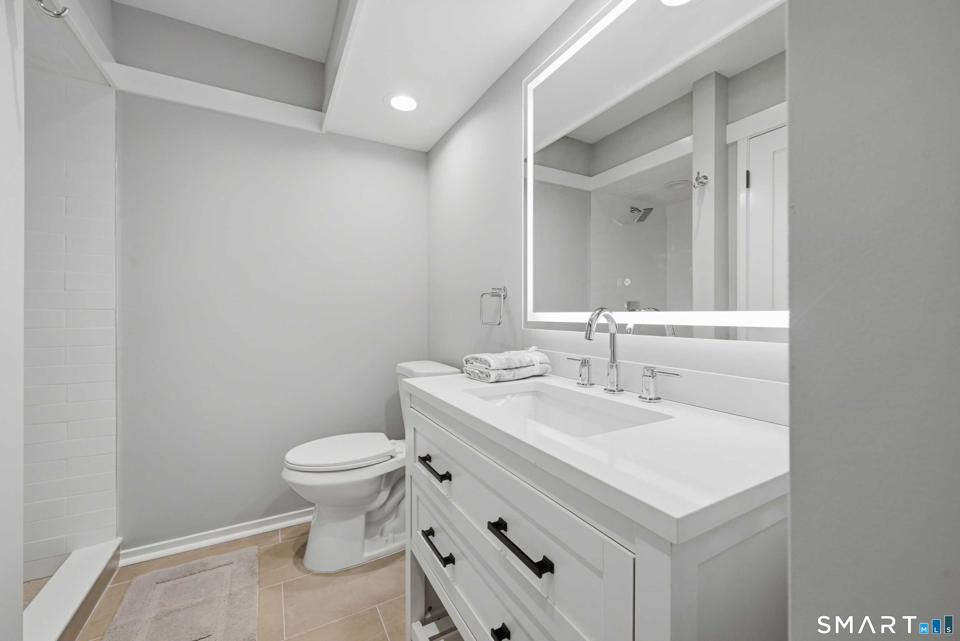 786 Heritage Village Southbury CT 06488