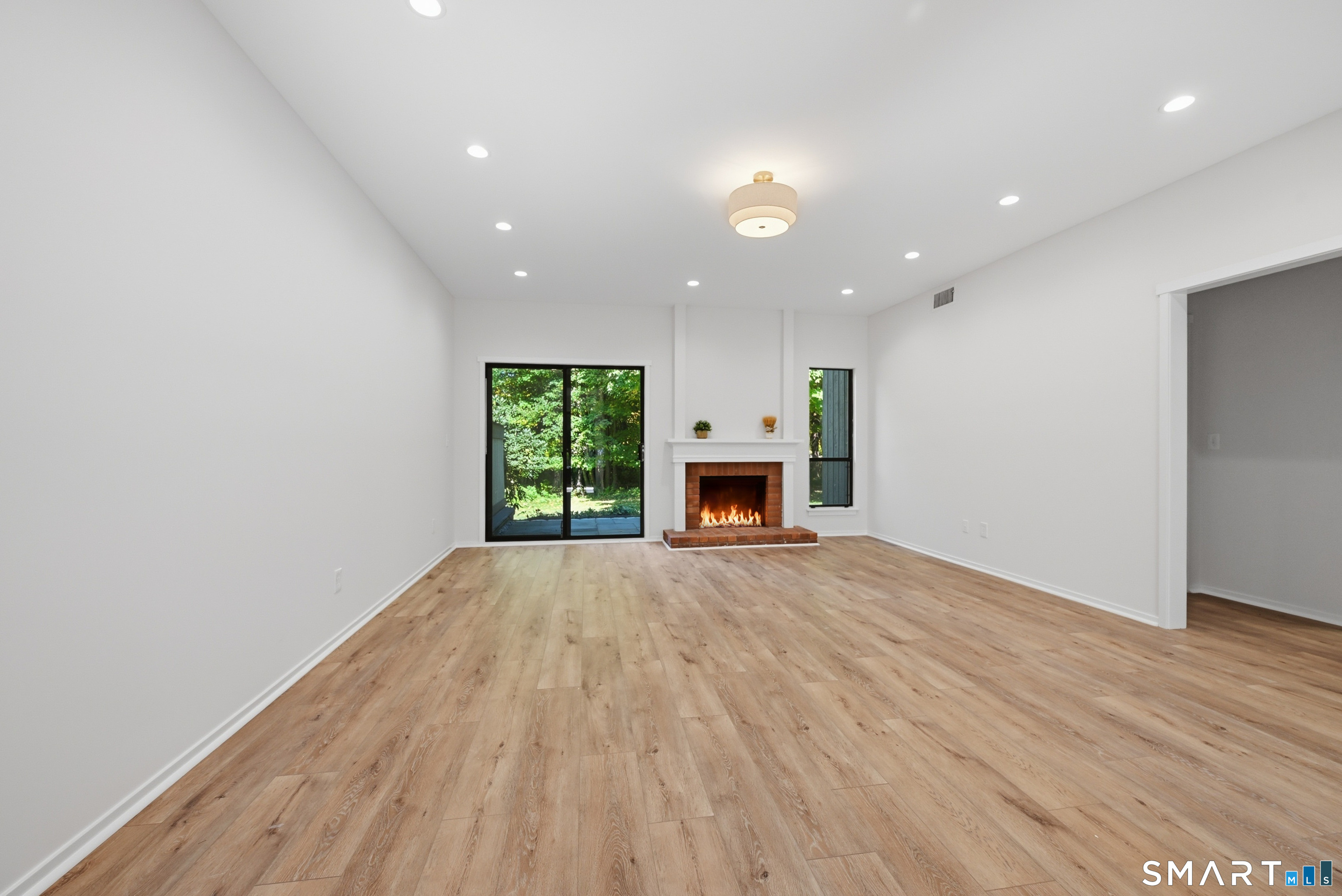 786 Heritage Village Southbury CT 06488