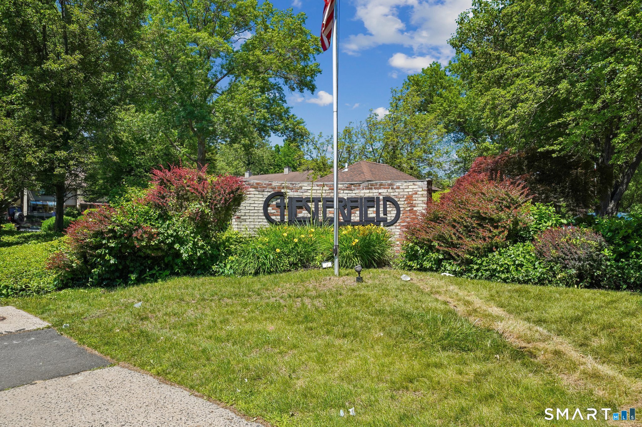 2289 Bedford Street Stamford CT 06905