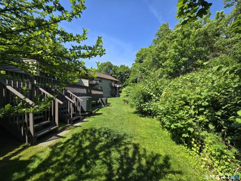 2289 Bedford Street Stamford CT 06905