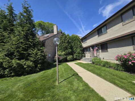 2289 Bedford Street Stamford CT 06905