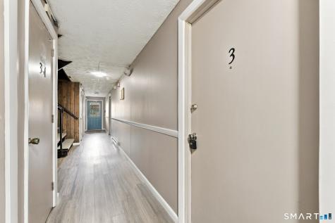 949 Pleasant Valley Road South Windsor CT 06074