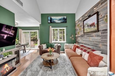 489 Wolcott Street Bristol CT 06010