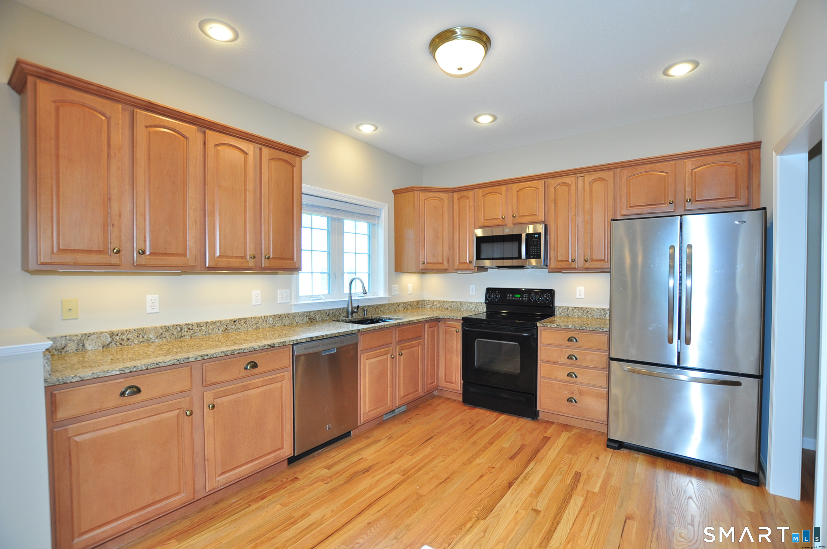 110 Turnberry Lane Windsor CT 06095