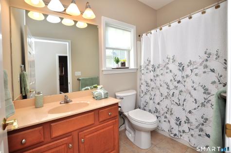 110 Turnberry Lane Windsor CT 06095
