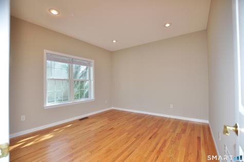 110 Turnberry Lane Windsor CT 06095